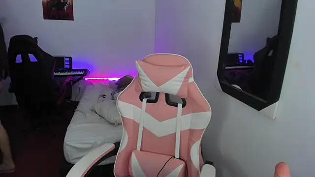 jessi_and_boy webcam