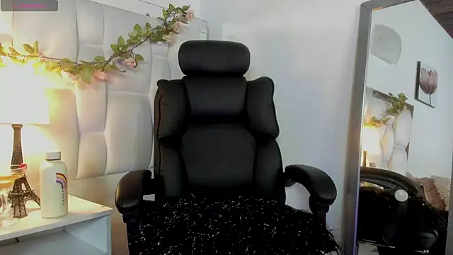 Victoria_Gautherr webcam