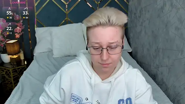 alexandragreen - AlexandraGreen's free webcam - UK Sex Cams