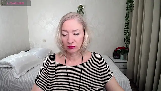 hunters_woman webcam