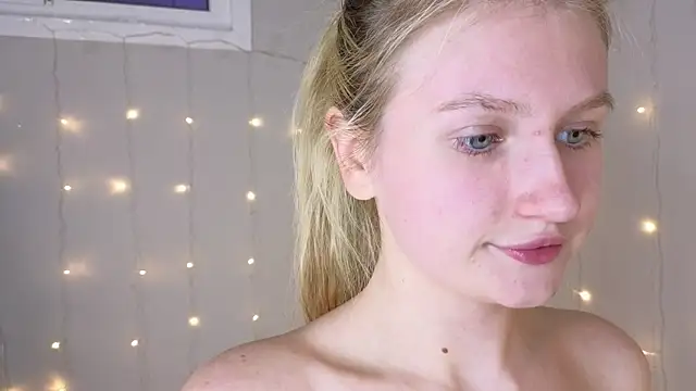 Shirley_Davis webcam