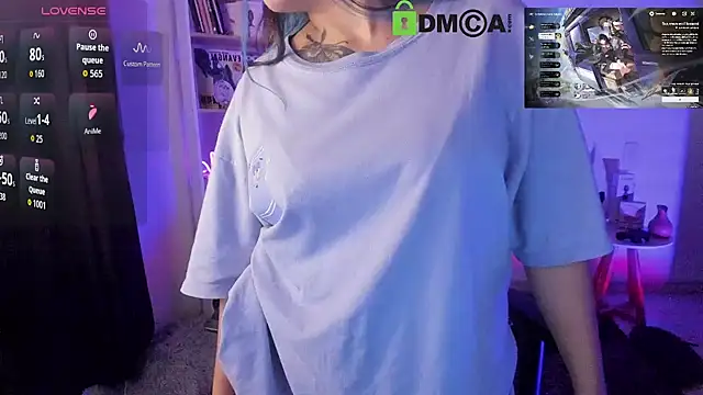 sweetcoralinee webcam