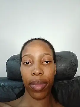  MsParisSmith chat room