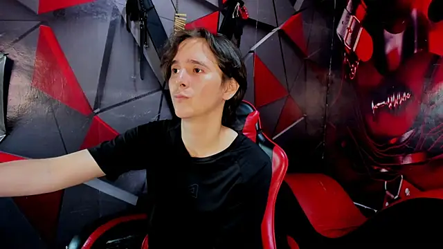 Aaron_LatinMen2 webcam