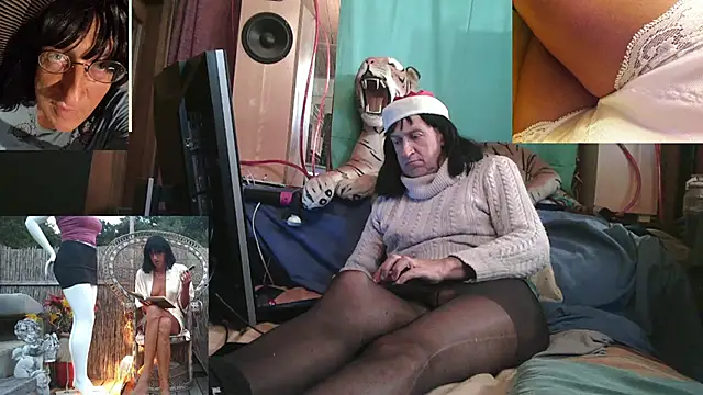 sissidomination (Ask my age) - i show my cute titties