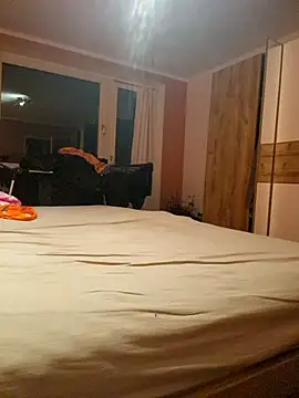 Josephine_LIVE webcam