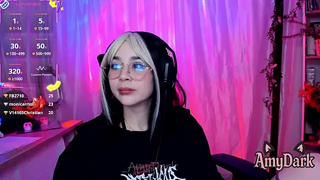 _AmyDark webcam