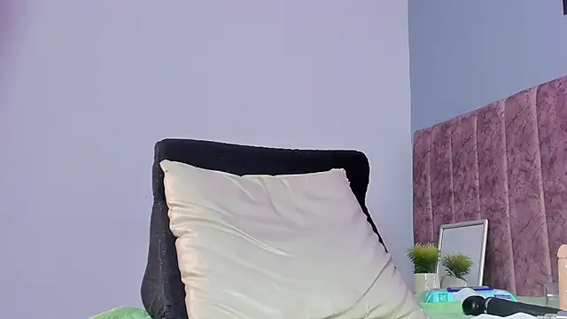 Niicolle_Evanss webcam