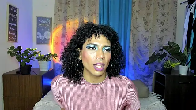 Angel_White25 webcam