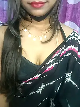 cute_mahi07 webcam