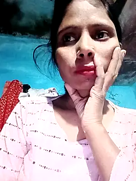 Kajal-Mehra webcam