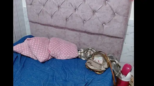 Victoria_Alvarez webcam