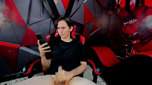 Aaron_LatinMen2 webcam