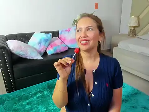 IsaSantoDomingo live show on StripChat 