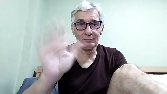 BIGUNCUTHARDCOCK webcam