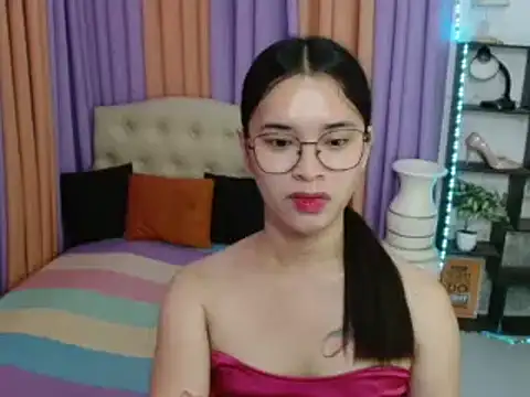 SeductiveAppleTS webcam