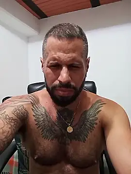 matheus_blaze (Ask my age) - Full naked and  Masturbation