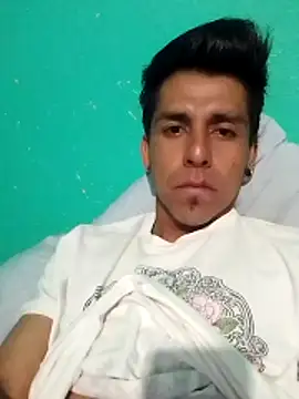 TragicAirplane168 webcam