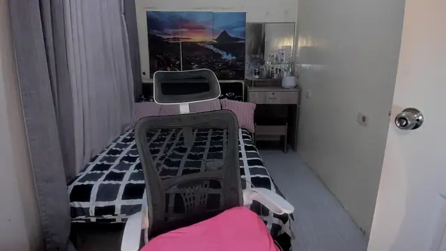 hotnasty_madison (T young) - cumshow