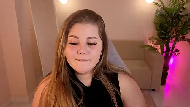 Scarlet_Sinera webcam