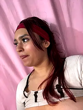 naomirouse_ (F teen) - 😳Fingers In My Pussy🍉