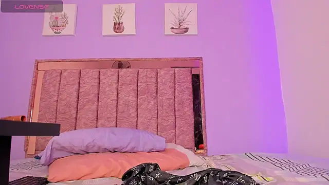 alaiasexygirl webcam