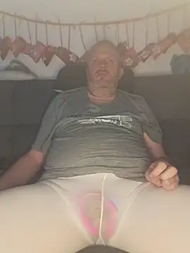 shyboy1982 - ShyBoy1982's free webcam - UK Sex Cams