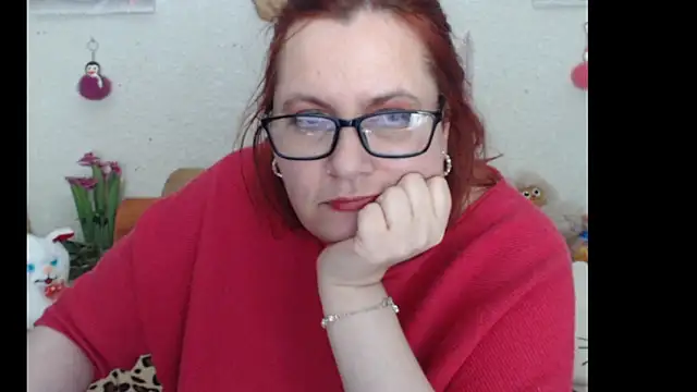 PlayfullMature webcam