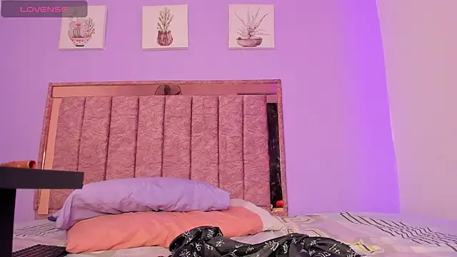 alaiasexygirl webcam