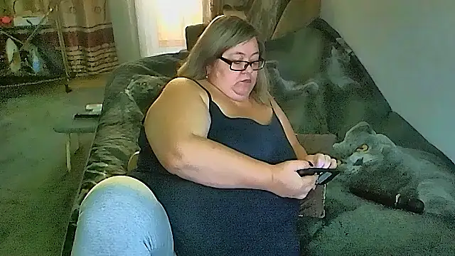 sex2 (F mature) - naked, squirt