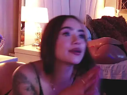 MarianaVillaloboz webcam