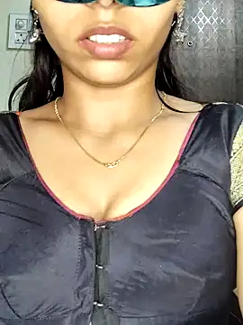 savita2310 - Savita2310's free webcam - UK Sex Cams