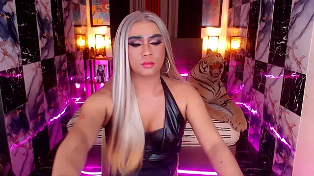 Seductivemeganxx webcam