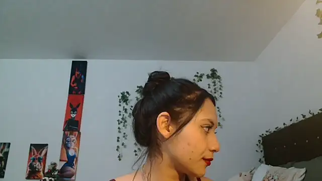 Dama_Scarlata18 webcam