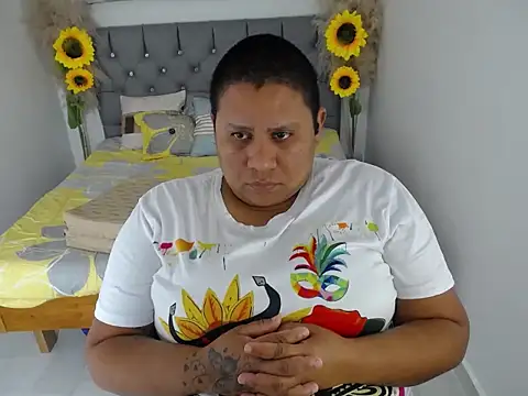 hotlesby_valery webcam