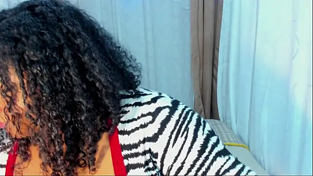 ana_off_alana (F young) - show cum or squirt