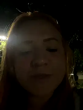 moranguinhofire (F young) - Vídeo squirt