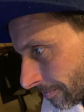 firefoxfeel (Ask my age) - UN-SQUICK MY FURNITURE