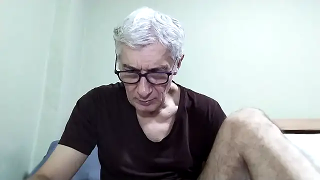 BIGUNCUTHARDCOCK webcam