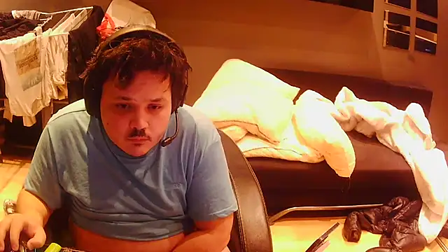 bebemickey75 (M young) - Nude