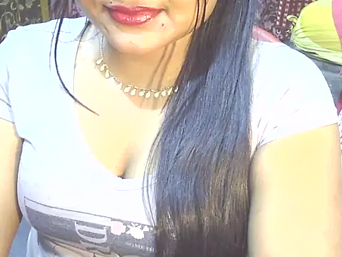 Nusrat_Faria07 webcam