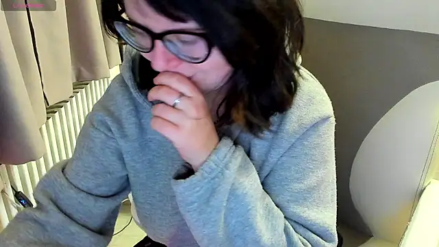 MilisaSweet777 webcam