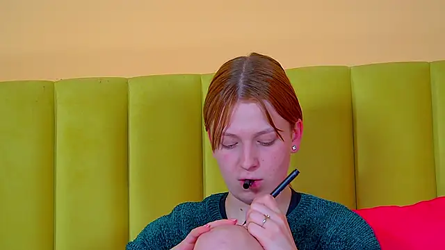 BeatriceBinoche webcam