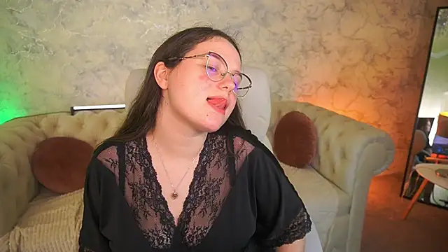 SophieDreamss webcam