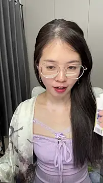 Qianqian-888 webcam