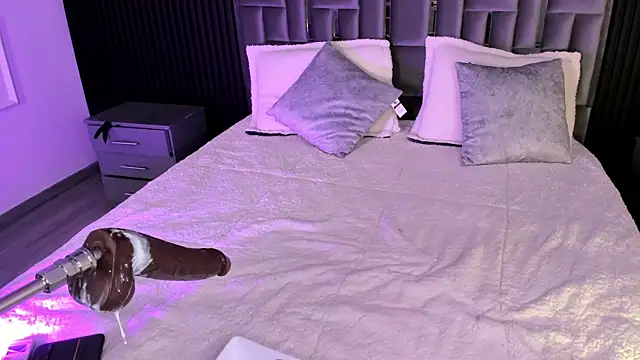 lolaangellx (F young) - Full naked