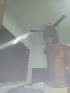 filmableantonym (M young) - I want to travel