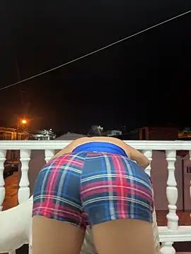 Pretty_Isadora webcam