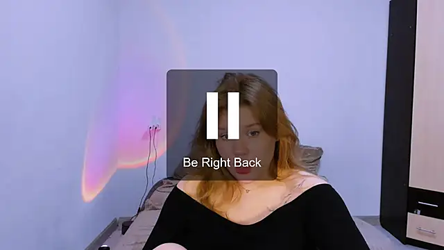 laseymoon (F teen) - anal plug