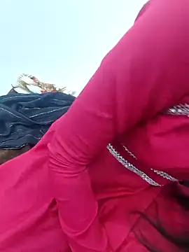 miss_tanya0 (F teen) - Boobs show 😍